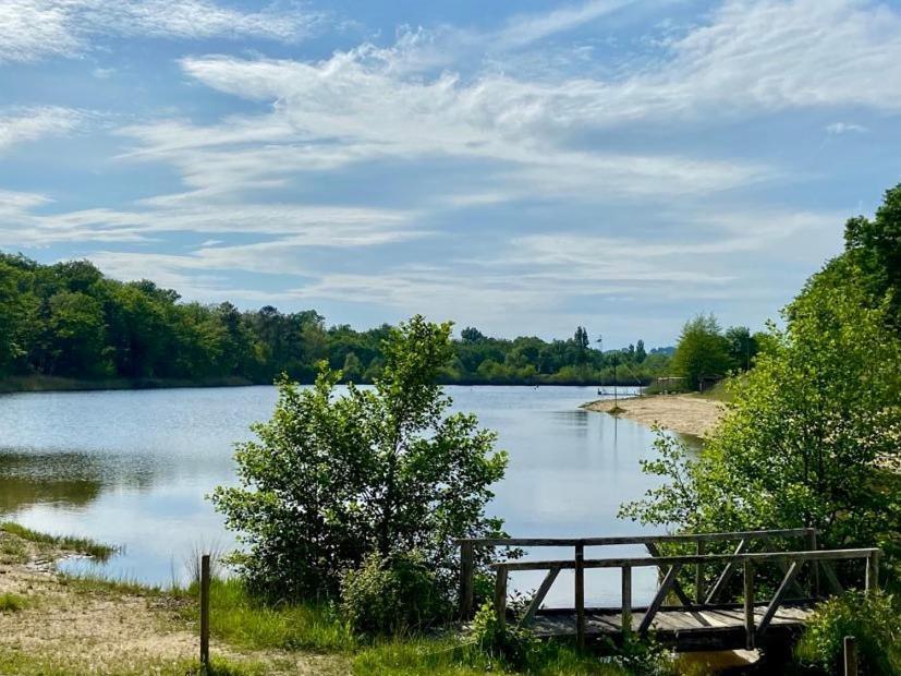 Etang Vallier Resort Brossac Exterior foto
