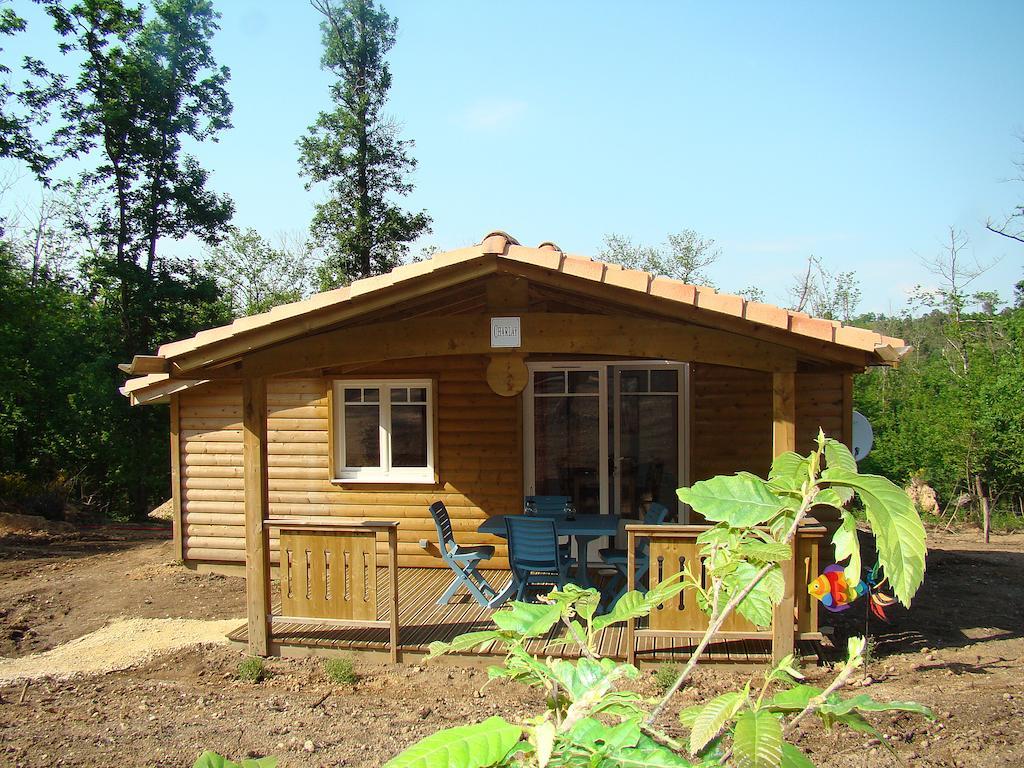 Etang Vallier Resort Brossac Zimmer foto
